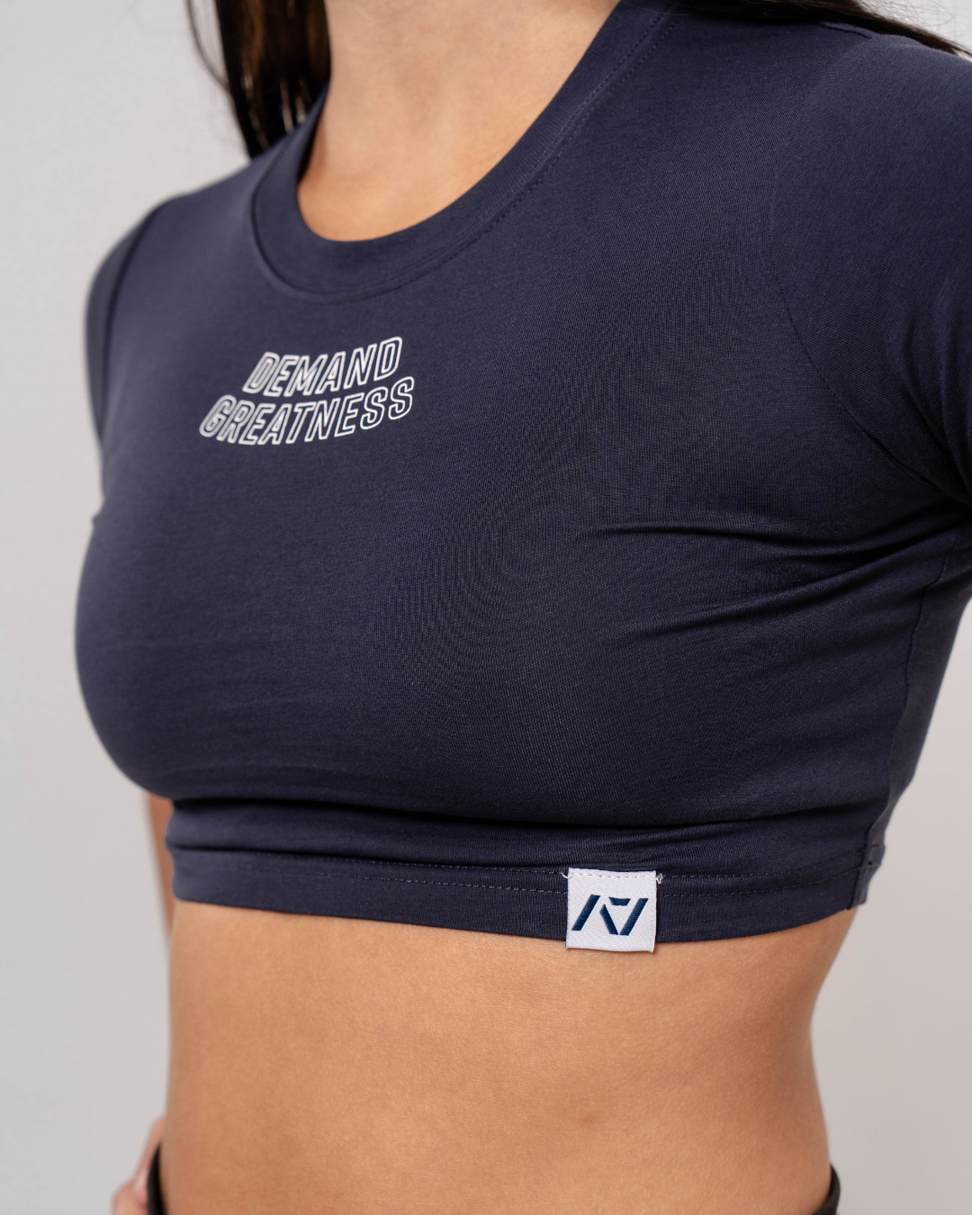 Demand Greatness True-Fit Women's Meet Crop - Night Light