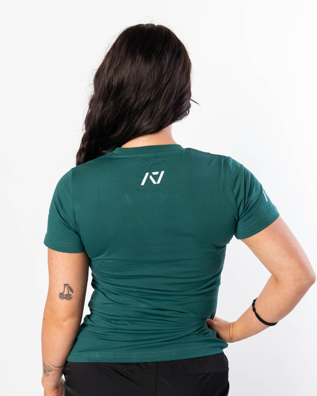 Demand Greatness True-Fit Women's Meet Shirt - Emerald Forás