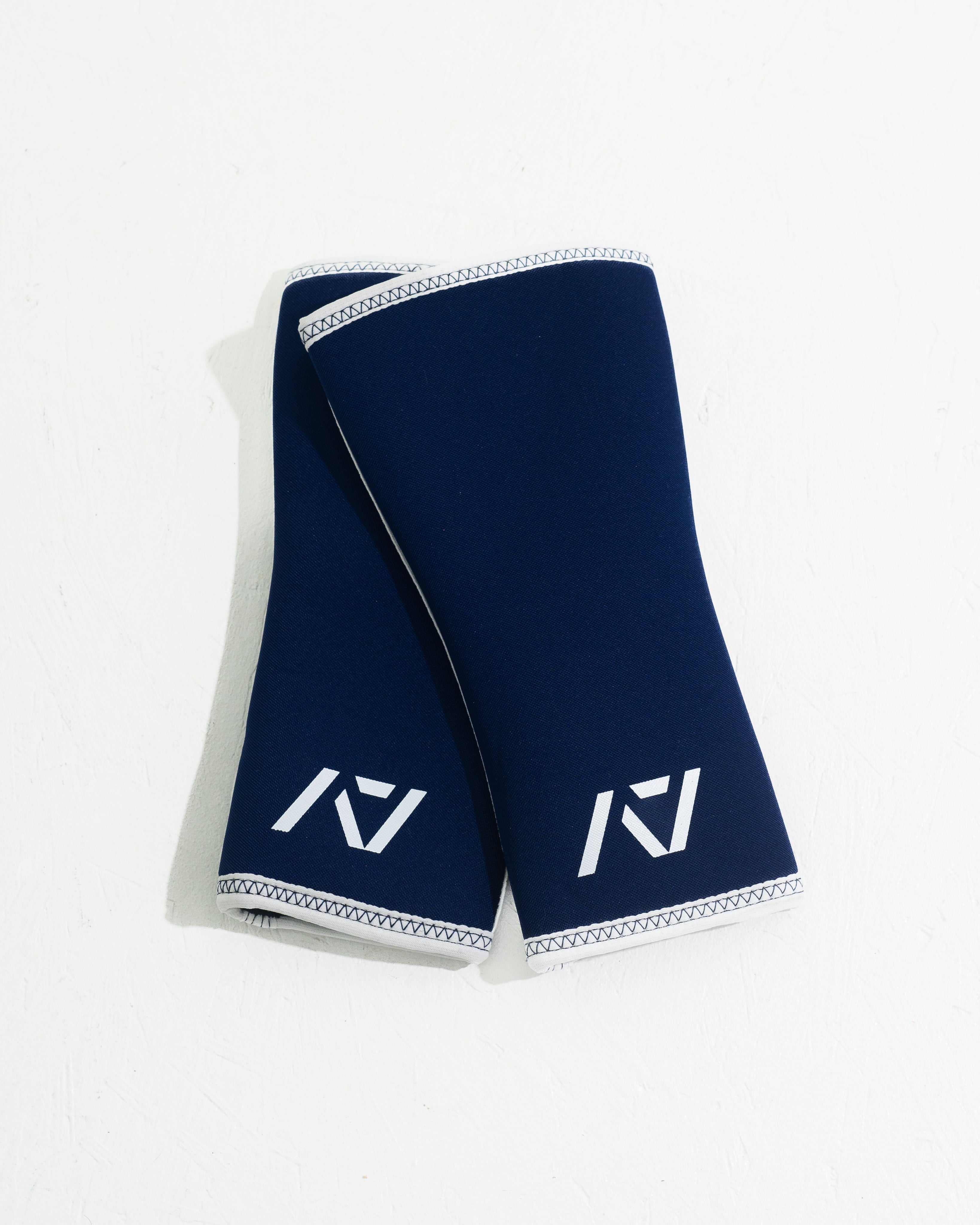 Hourglass Knee Sleeves - Night Light