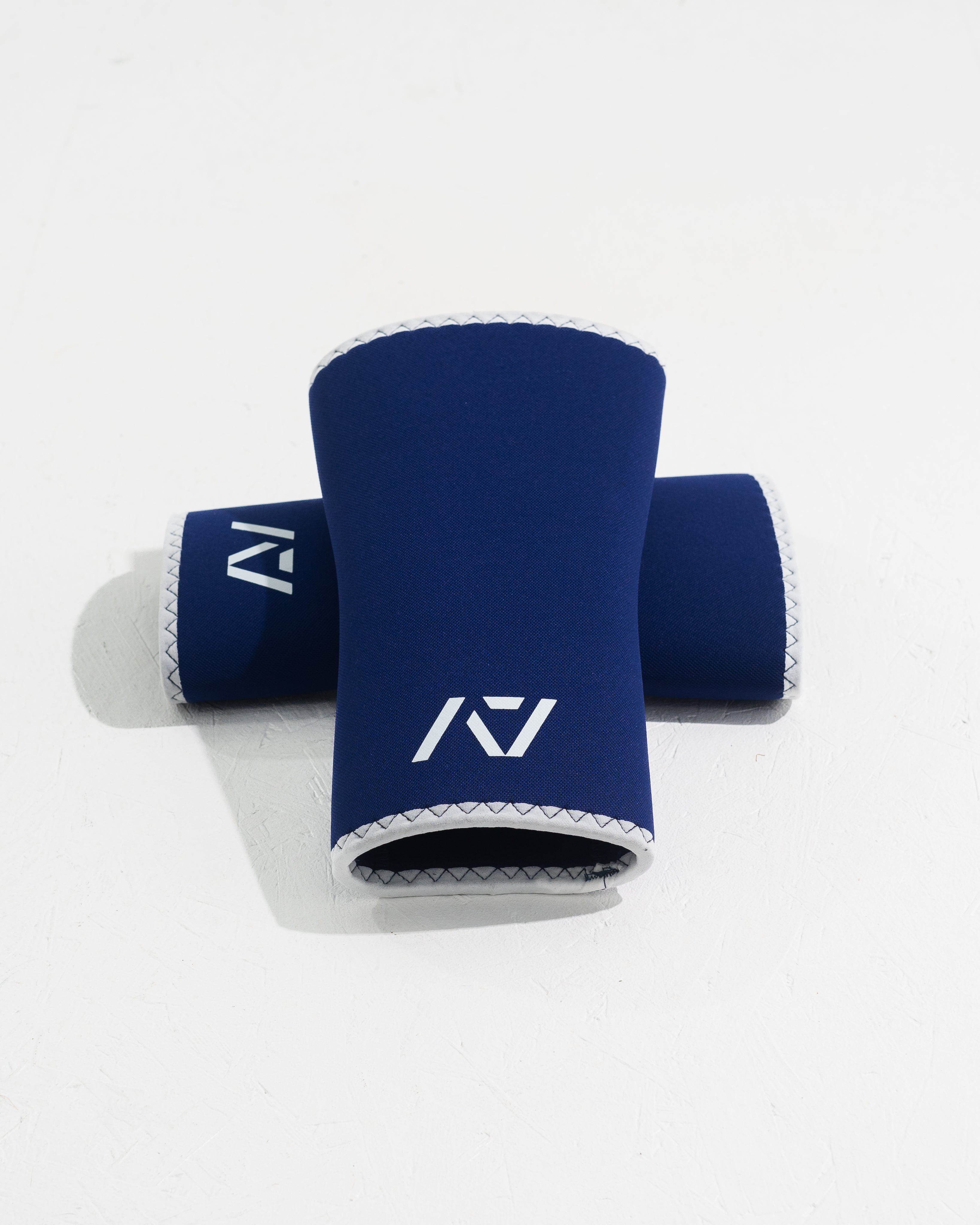 Hourglass Knee Sleeves - Night Light