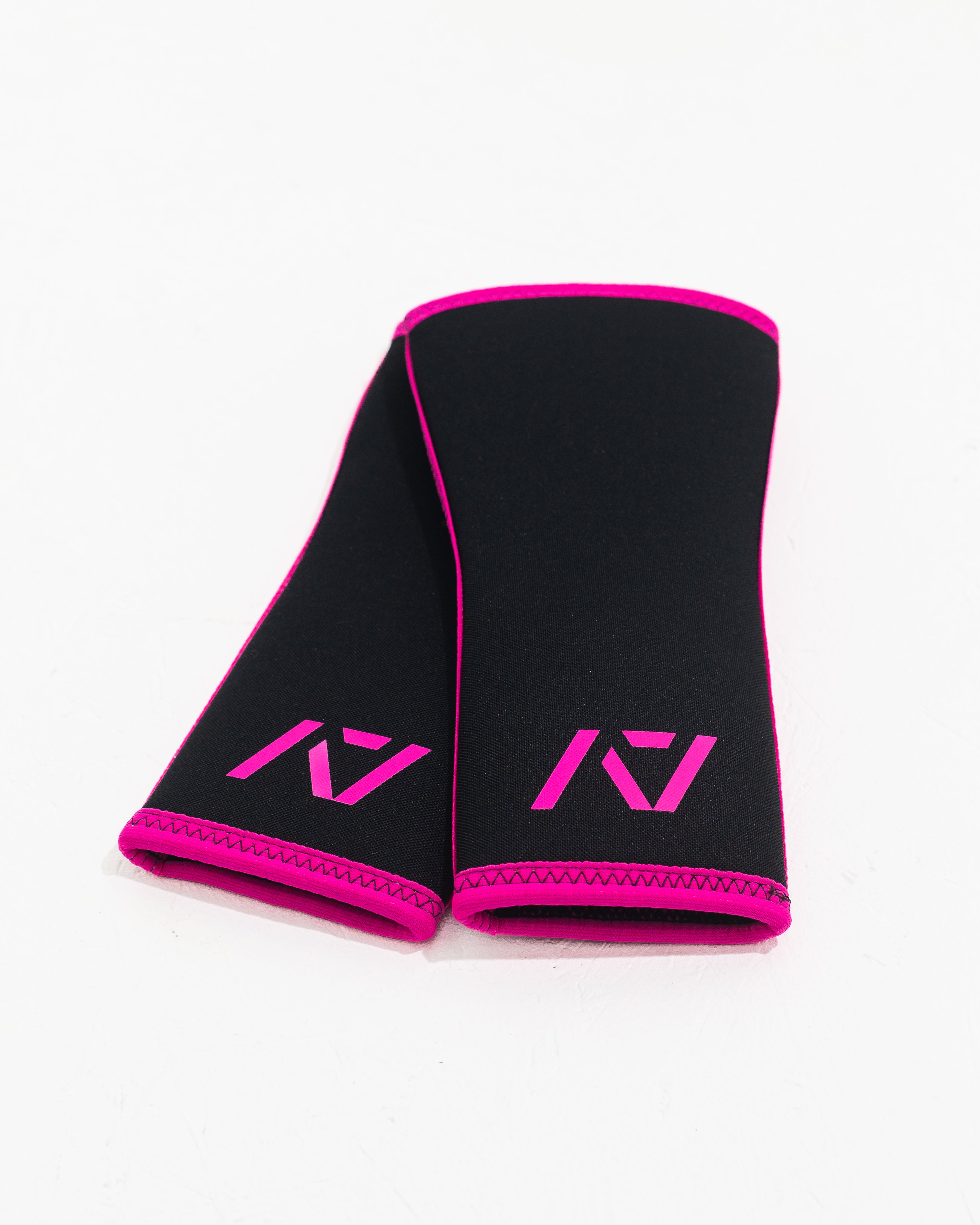 Hourglass Knee Sleeves - Flamingo