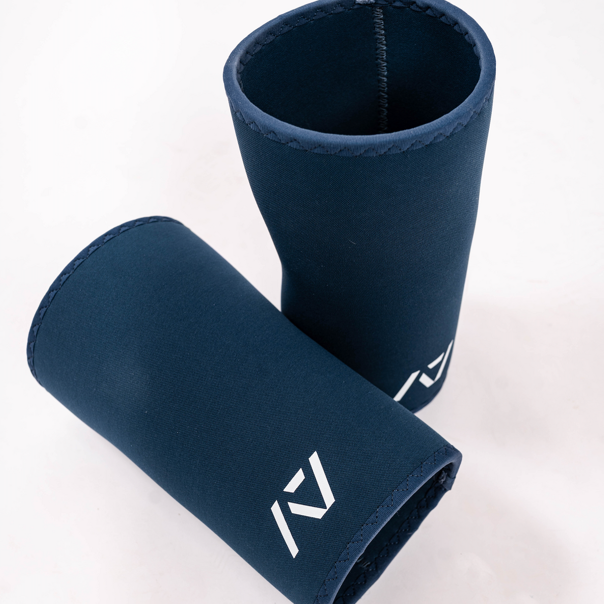 Blue Knee Sleeves - Tide | Knee Sleeves for Heavy Squatting – A7 Blue Knee Sleeves - Tide | Knee Sleeves for Heavy Squatting – A7