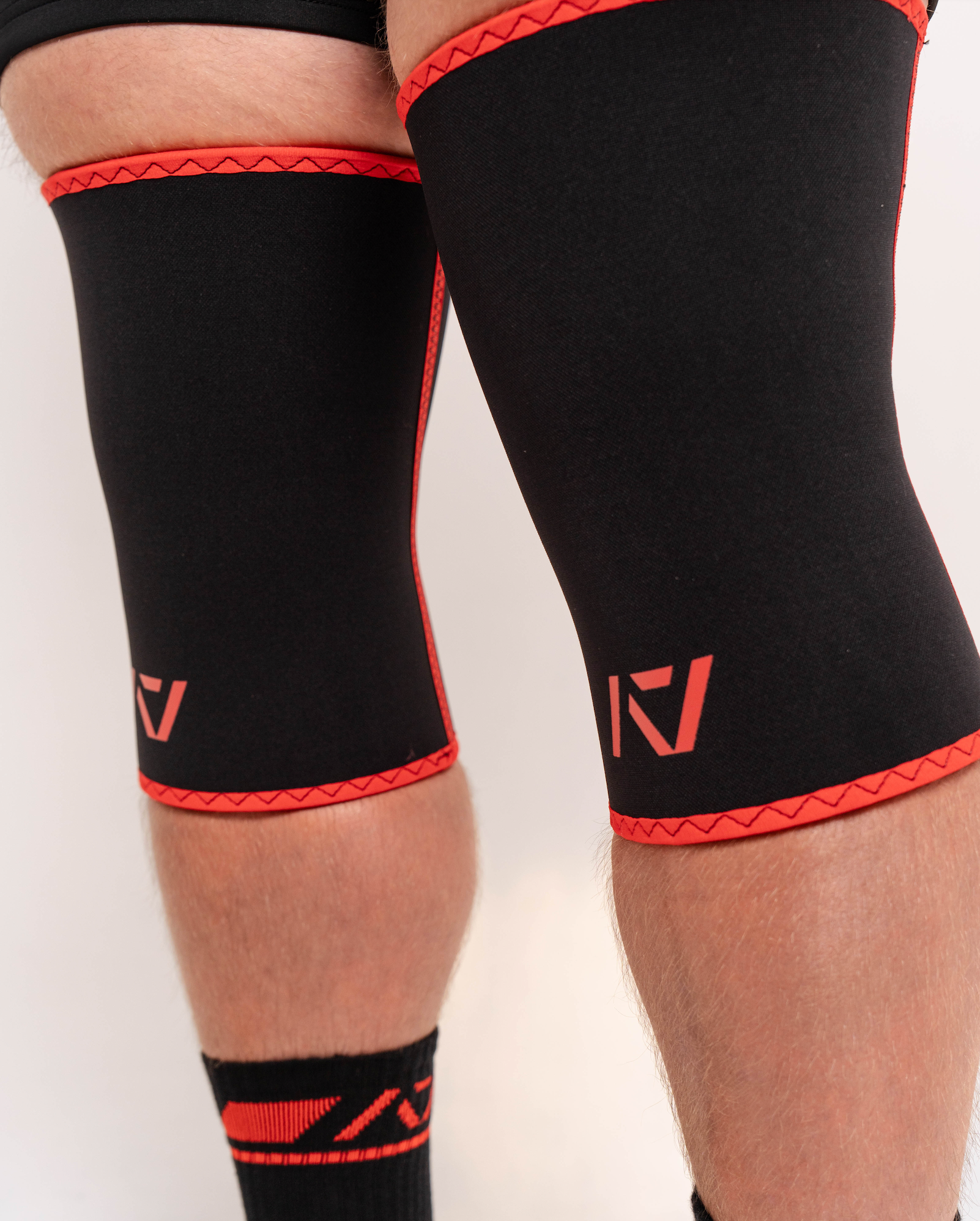 Hourglass Knee Sleeves - Red Dawn
