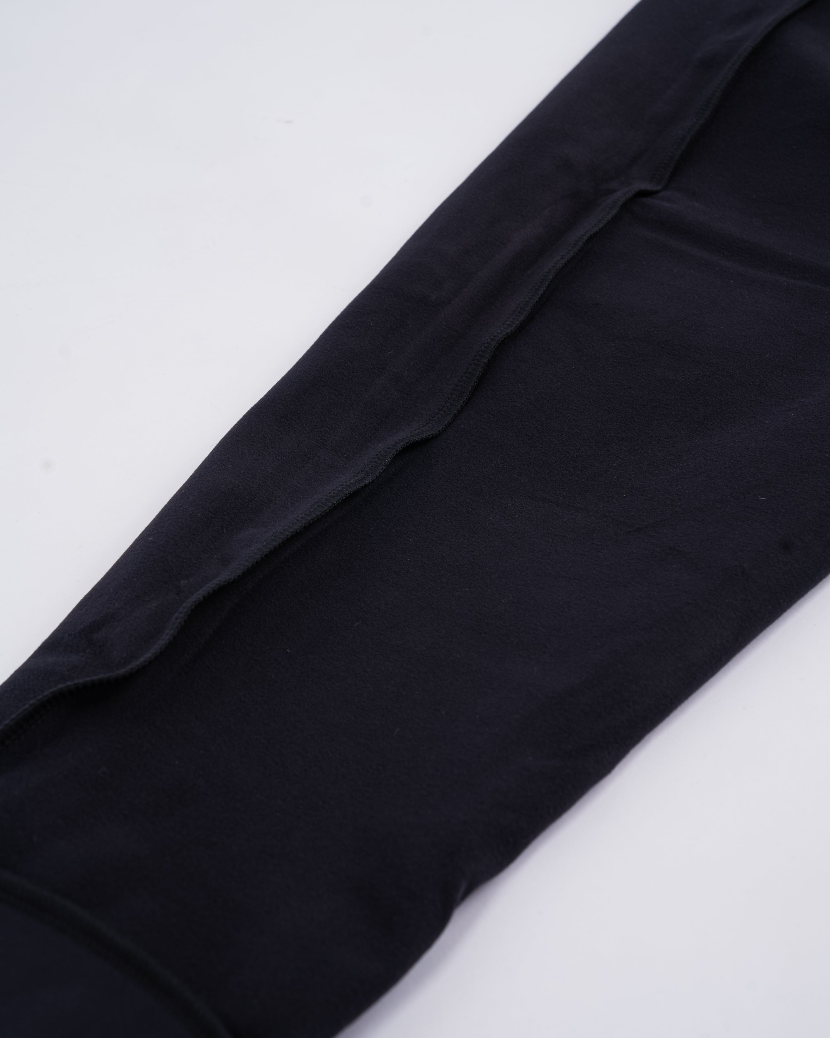 Close-up of inside leg seams on the A7 Cobra 360Go 1Z Joggers – Stealth, highlighting reinforced stitching for durability and flexibility during training.