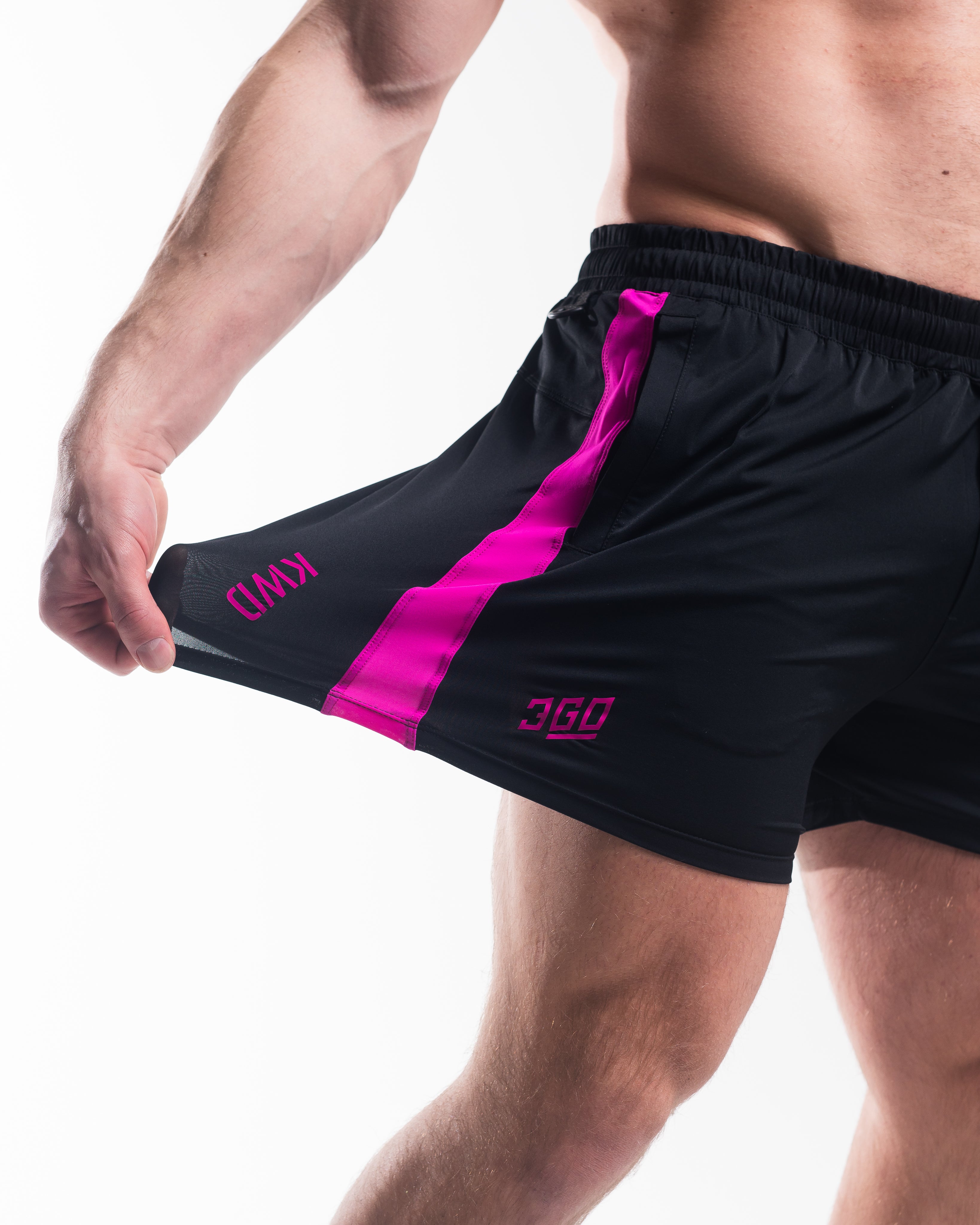 Close-up of 360-degree stretch fabric on Flamingo 360Go KWD Shorts, offering complete freedom of movement.