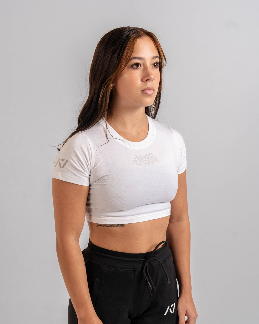 Demand Greatness True-Fit Women's Meet Crop - Polar