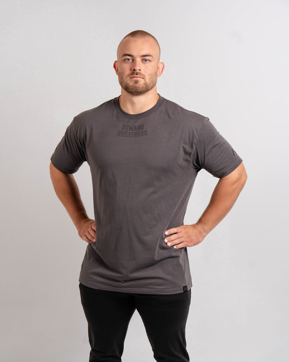 Demand Greatness True-Fit Men's Meet Shirt - Shadow Stone Gray