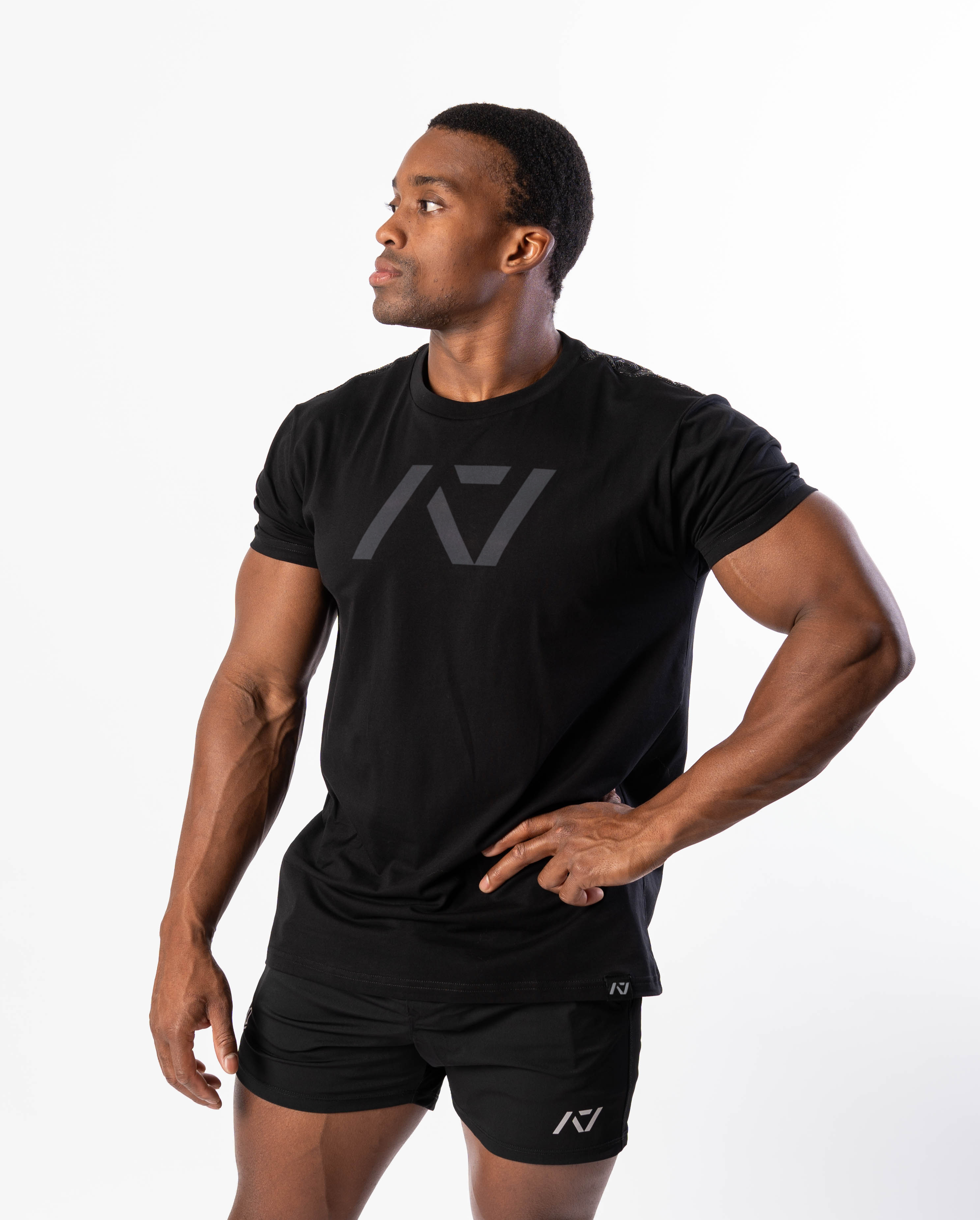 A7 バーグリップTシャツMサイズ2枚、スクワットショーツSサイズ1 A7 バーグリップTシャツMサイズ2枚、スクワットショーツSサイズ1