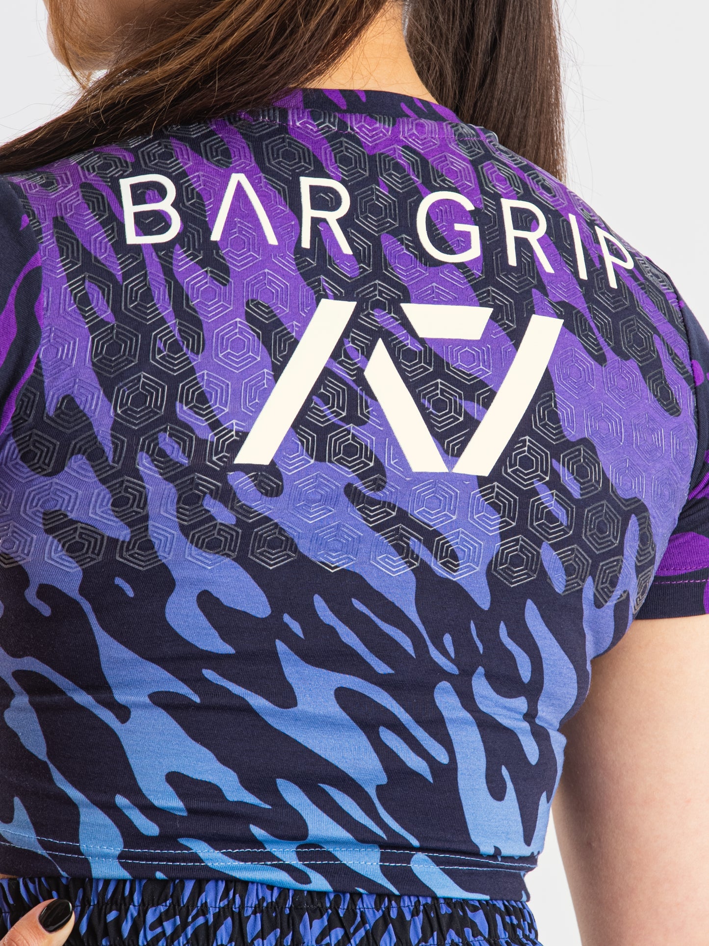 
                  
                    Violet Tiger Divided Women's Bar Grip Crop
                  
                