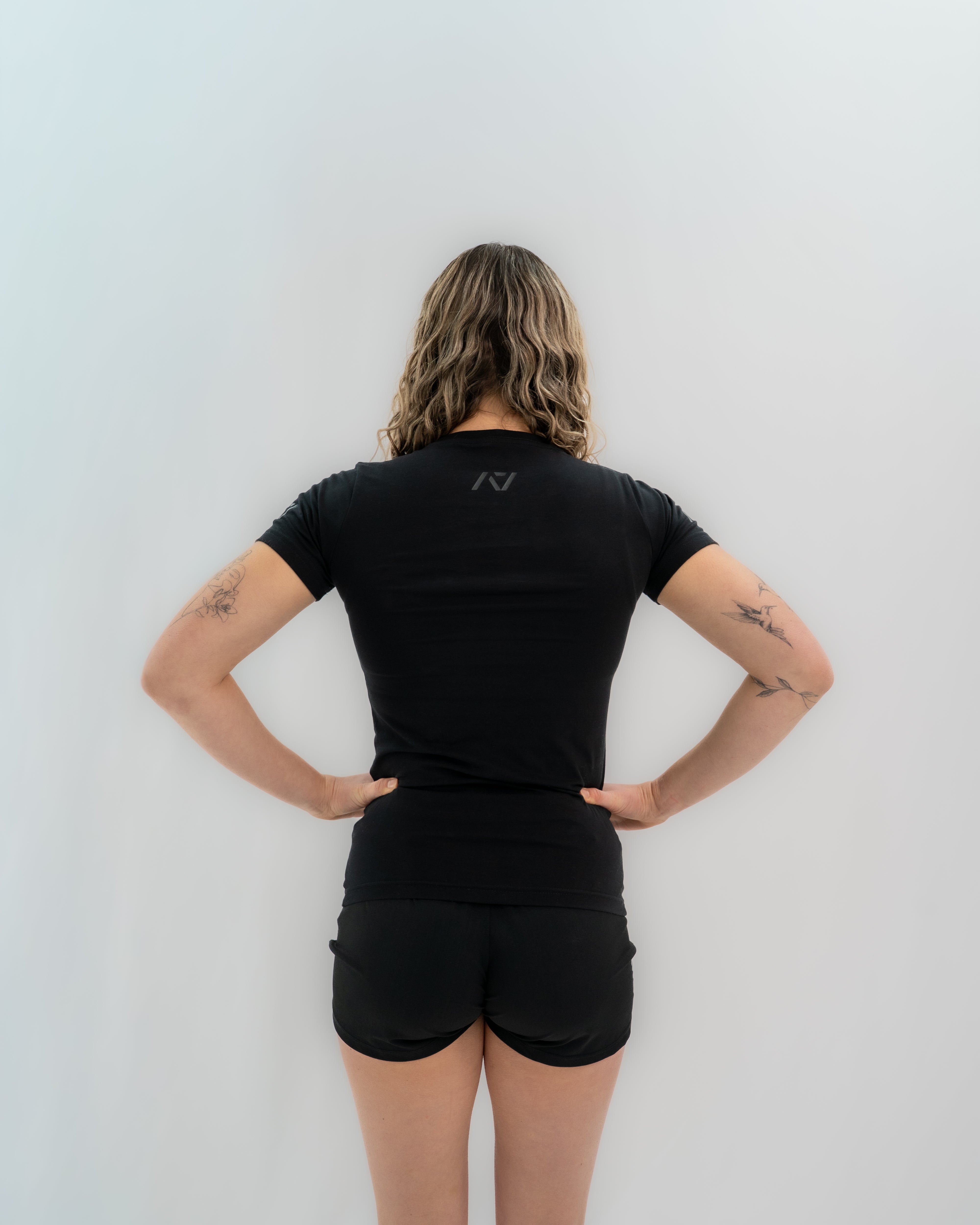 Demand Greatness True-Fit Women's Meet Shirt - Stealth