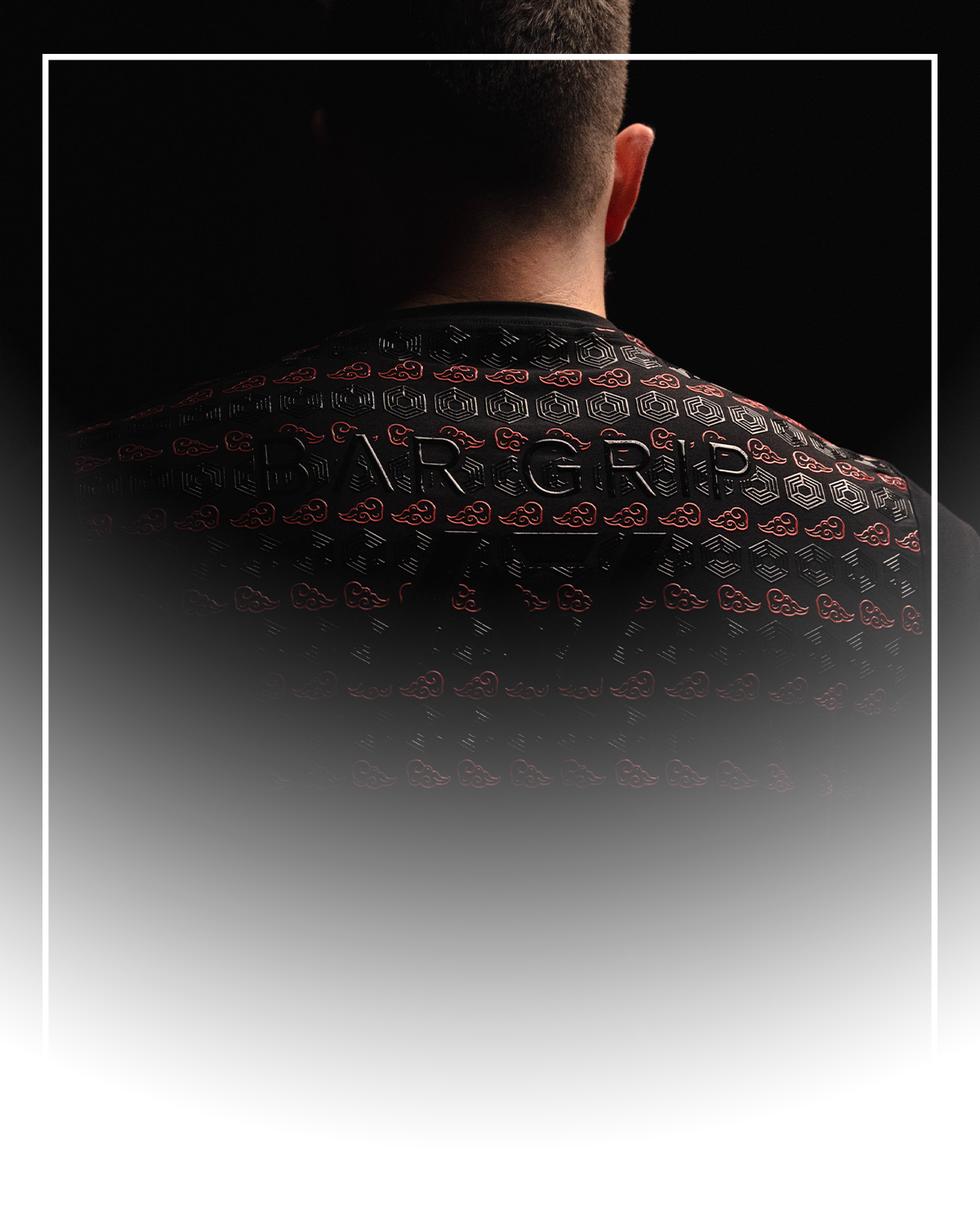 Close up of bar grip design on upper back of shirt