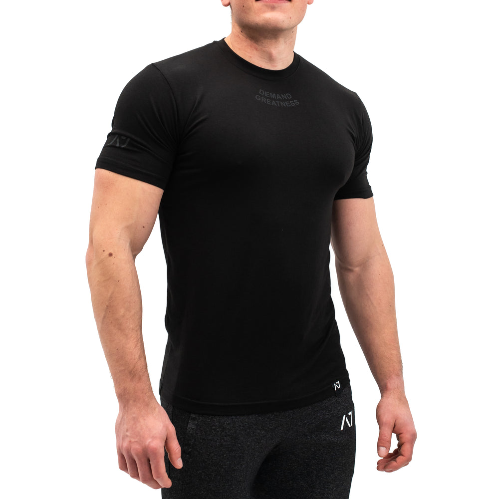 
                  
                    Demand Greatness IPF Approved Logo Men's Meet Shirt - Stealth
                  
                