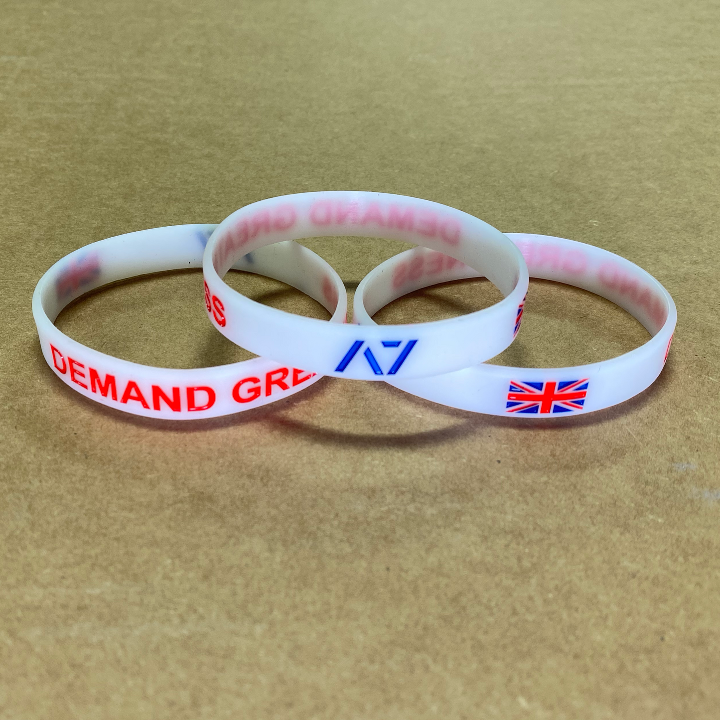 
                  
                    UK Wristband
                  
                